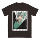 T-shirt graphic tees - Illustration impression textile science-fiction (sci fi) fantasy - Tshirt oversize yacht dans une galaxie rétrofuturisme - Femme sur bateau de luxe galaxy - Haut à manches courtes en coton avec impression - Beige vert kaki brun foncé gris noir - Taille S M L XL 2XL - Art digital printmaking art t shirt store